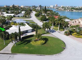 10243 Tarpon Dr, Treasure Island, FL 33706