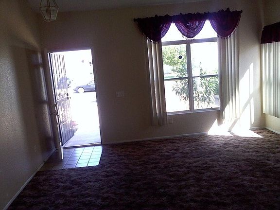 3rd image of 13221 Claremont Ave