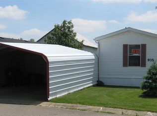 935 Cherry Tree Ln, Rochester, IN 46975