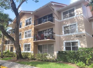 8741 E Wiles Rd #305, Coral Springs, FL 33067