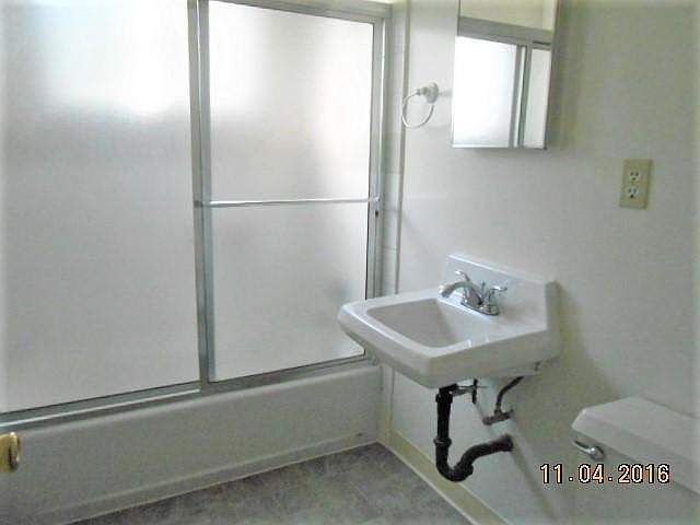 2nd image of 1322 Castillo St #5