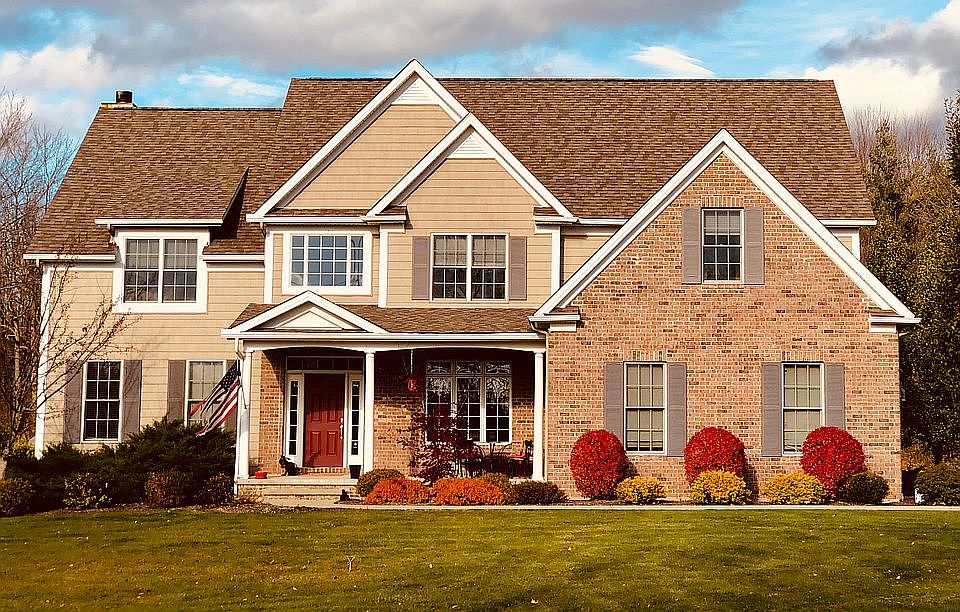 1st image of 7050 Country Ln