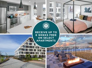 2220 NW Front Ave APT 214, Portland, OR 97209