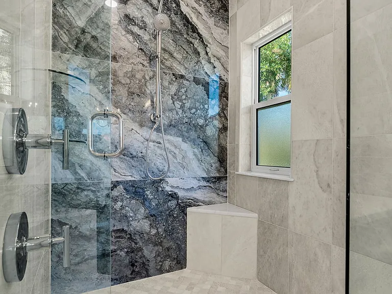 143 Caledonia Dr — Photo 41