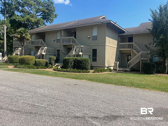 2nd image of 1057 Seacliff Dr N #1057