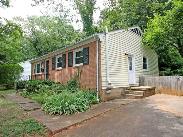 113 Stratford Ct #A, Charlottesville, VA 22903