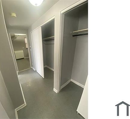 4th image of 7706 S Jeffery Blvd APT G