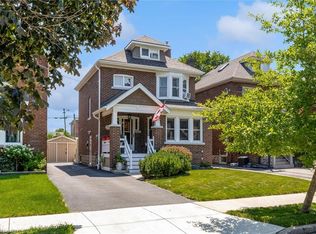 99 Tuxedo Ave S, Hamilton, ON L8K 2R9