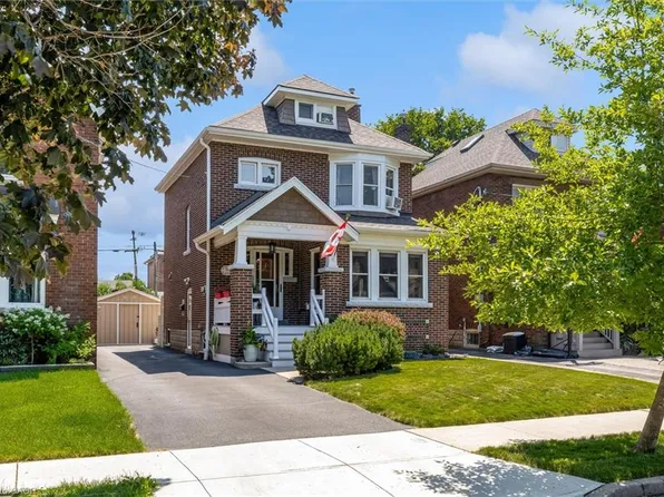 99 Tuxedo Ave S, Hamilton, ON L8K 2R9