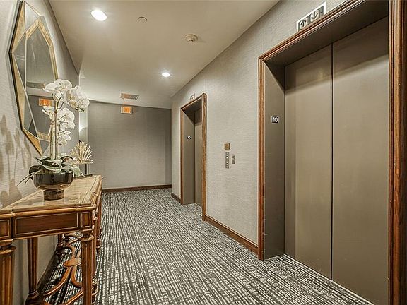3rd image of 411 W 46th Ter APT 1004