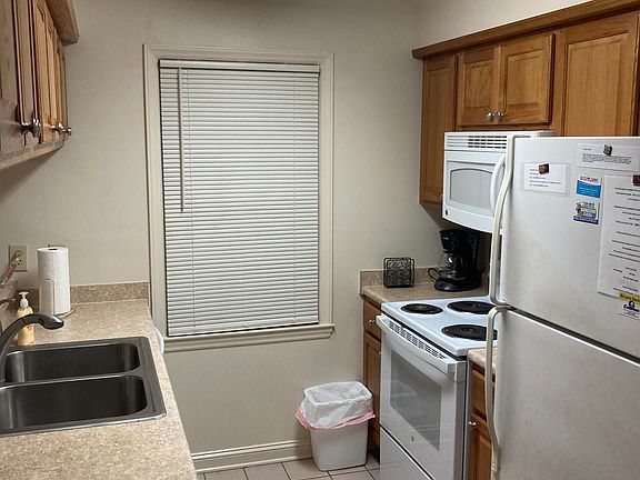 3rd image of 141 Weehawka Way #5-2