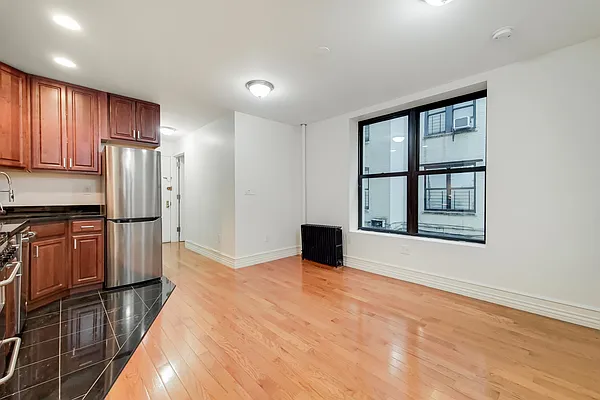 Rented by MAPT Residential LLC | media 1