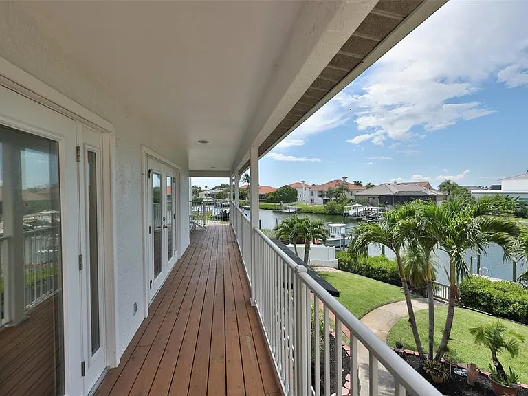 929 Symphony Isles Blvd — Photo 41