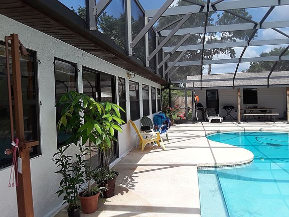 Pool View 2