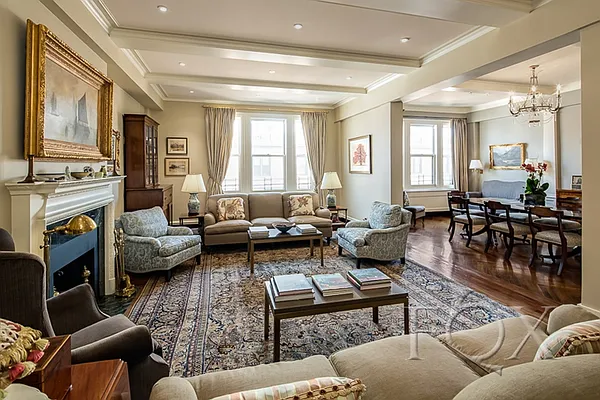 Sold by Fox Residential Group | media 18