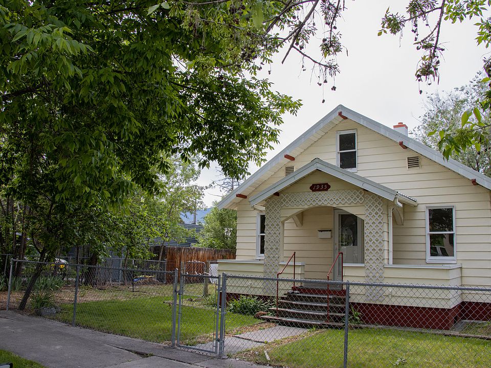 1st image of 1935 & 1933 S St W #11