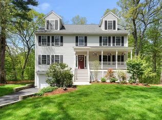 86 Haverhill St, Reading, MA 01867