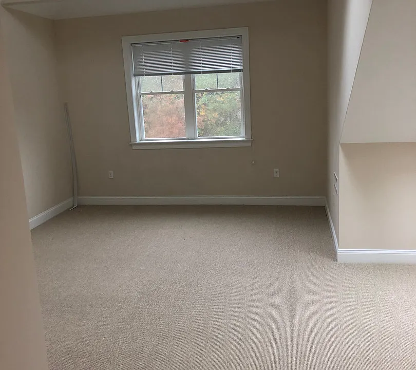 30 Taylor Dr #67