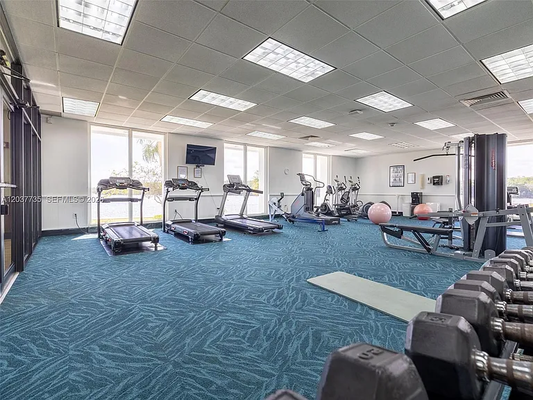 500 Bayview Dr #1520 — Photo 41