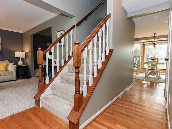 5th image of 9863 Coventry Ct