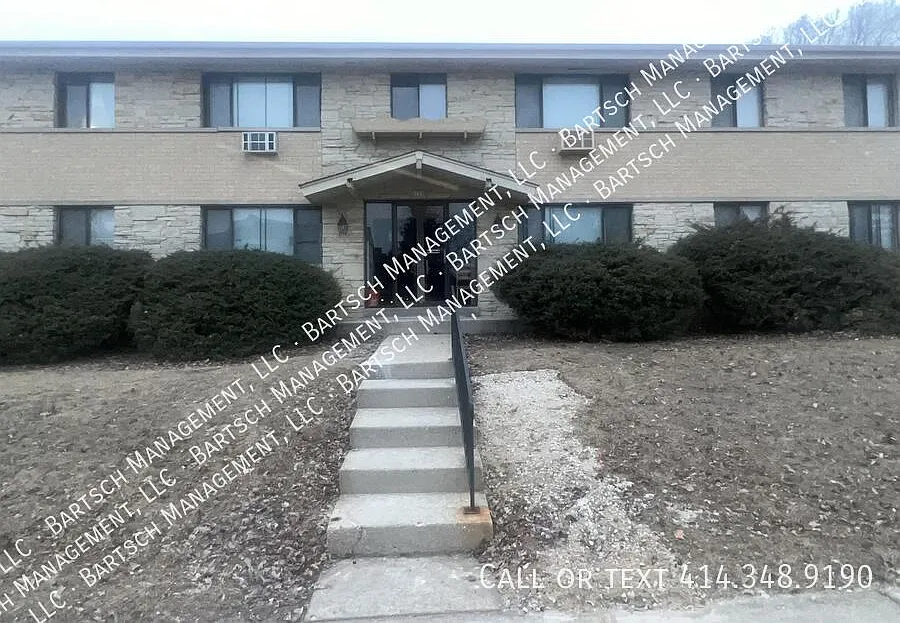 2 bed, 1.5 bath, $1,150 — Photo 1