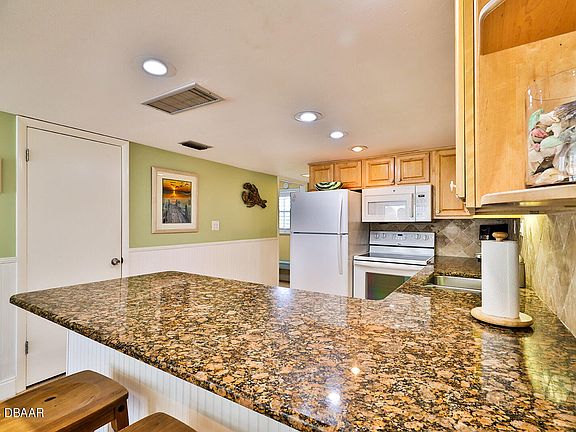 5th image of 111 N Atlantic Ave #2060