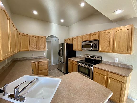 5th image of 230 Vista Valley Dr