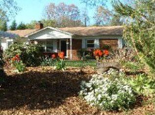 311 Tanbark Ln, Kernersville, NC 27284