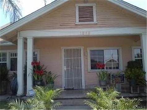 2nd image of 1949 N Mountain View Ave