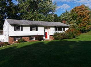 5741 Horning Rd, Kent, OH 44240