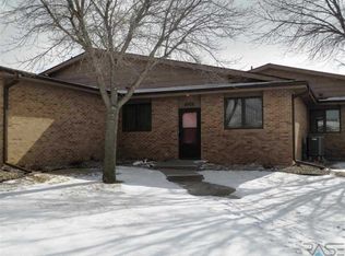 4908 S Tennis Ln #33, Sioux Falls, SD 57106