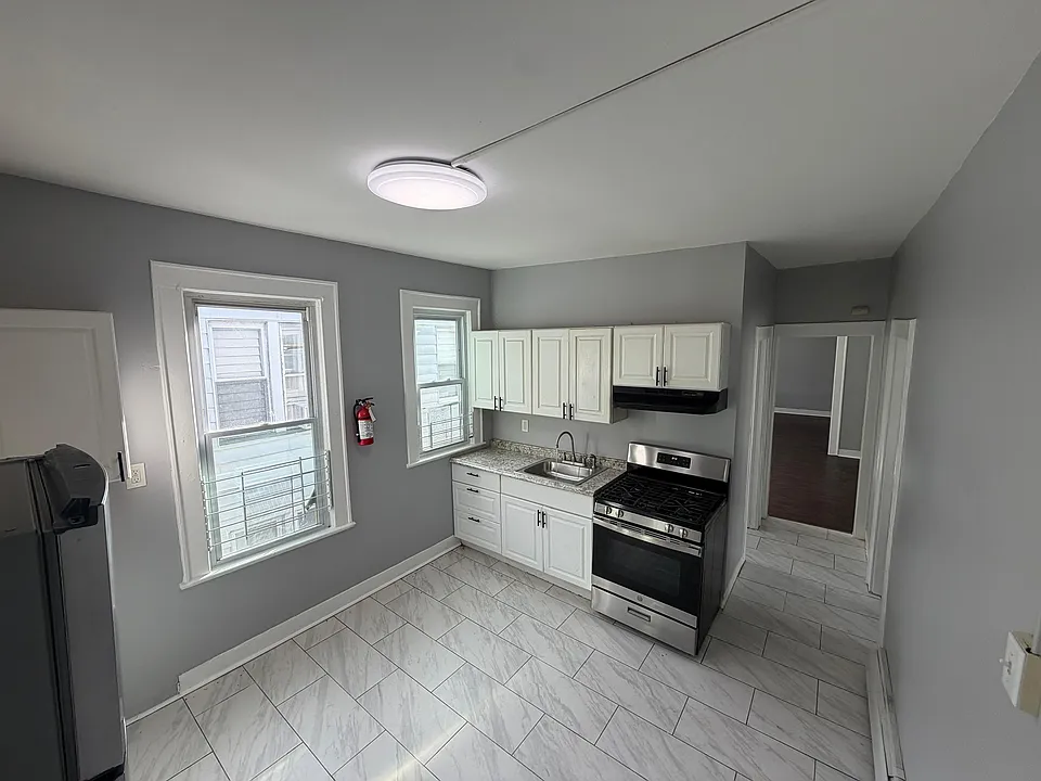 222 W End Ave #1