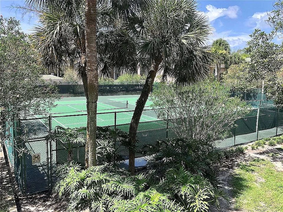 2nd image of 127 Oyster Bay Cir APT 210