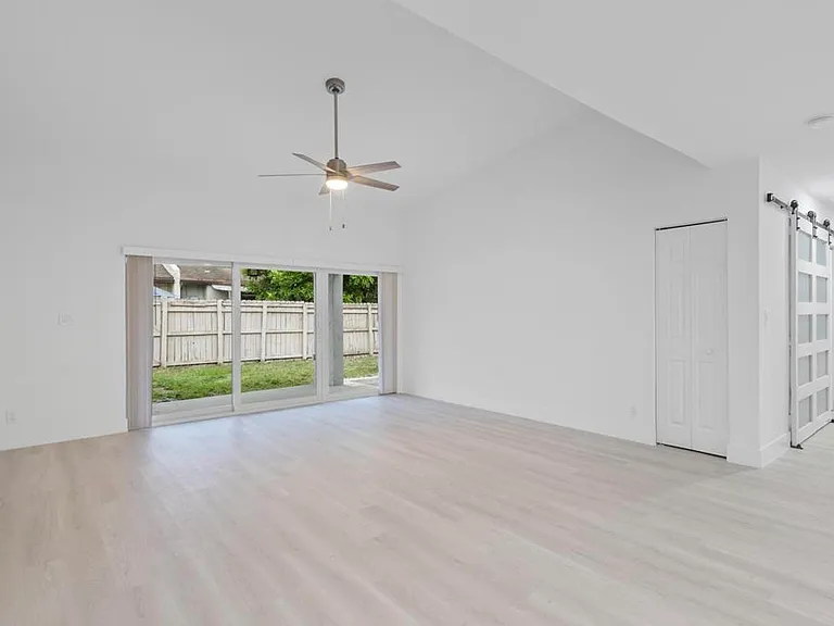 6993 NW 29th Way — Photo 18