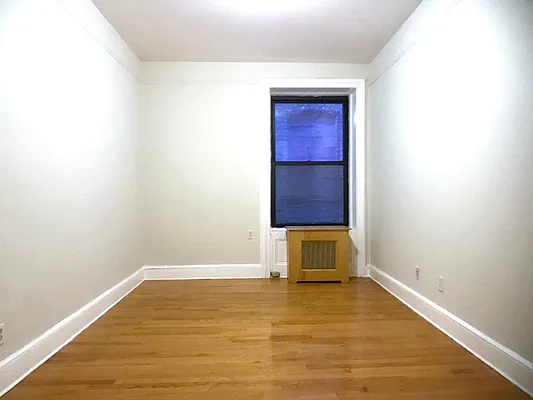 Rented by Sovereign Associates | media 23