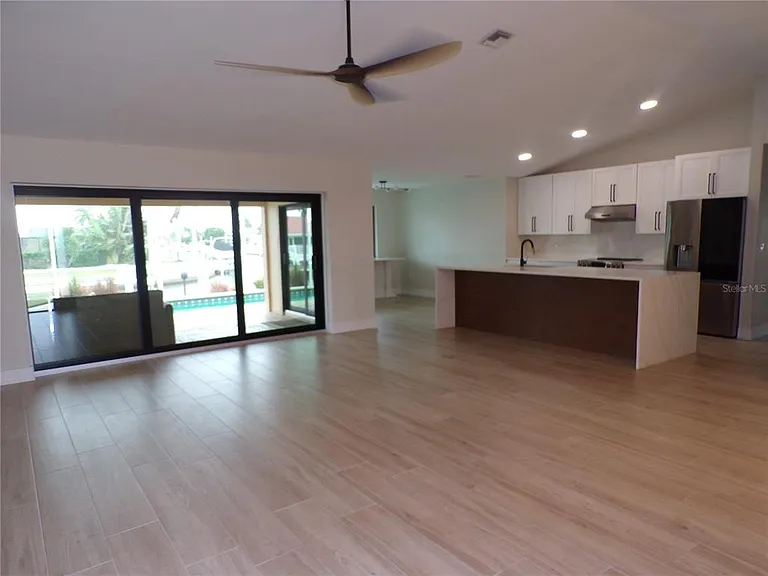510 Medici Ct — Photo 3