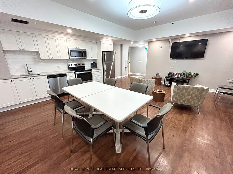 1 Cedarwoods Cres #511 — Photo 22
