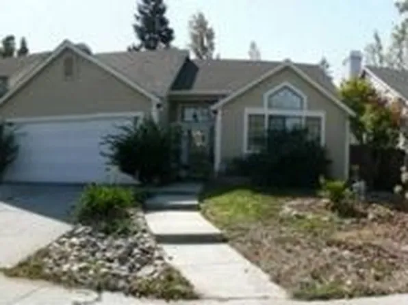 1776 Whitney St, Stockton, CA 95210