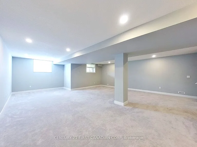 1375 Whetherfield St #98 — Photo 10