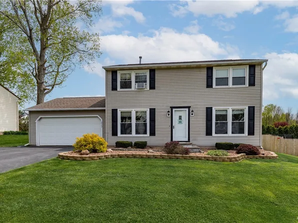 8440 Transit Ln, Baldwinsville, NY 13027
