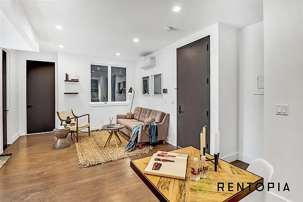 Rented by Rentopia | media 54