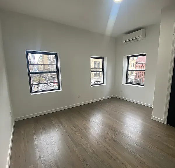 92 Court St #3 — Photo 11