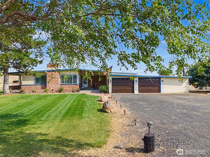 2nd image of 3416 Road 20 NE