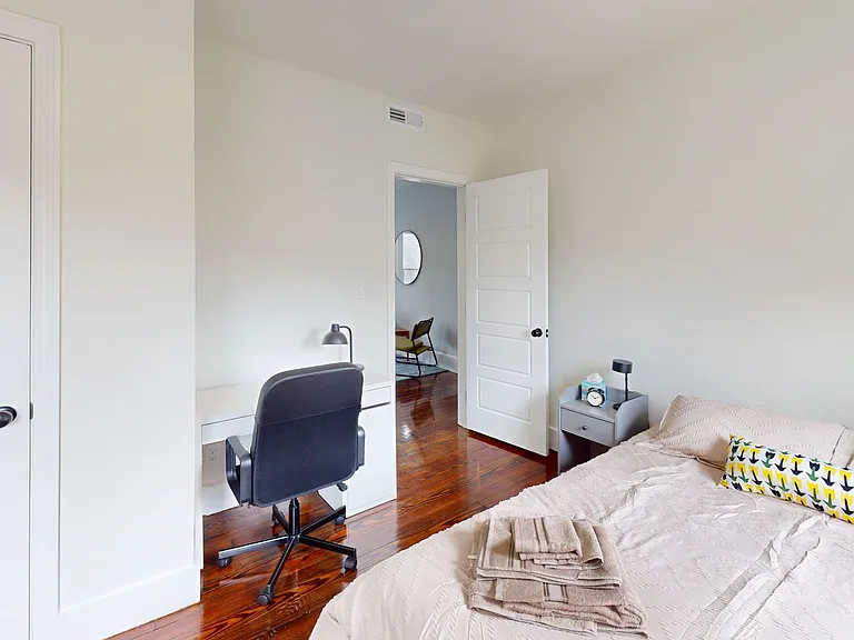 69 Edwards St — Photo 22