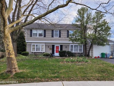 4 Ambler Court, Aberdeen, NJ, 07747
