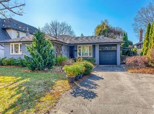 426 Lees Ln, Oakville, ON L6L 4S7