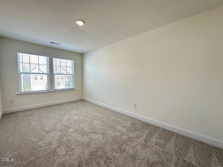 947 Kensley Grove Ln — Photo 24
