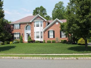 46 Picadilly Dr, Jackson, NJ 08527