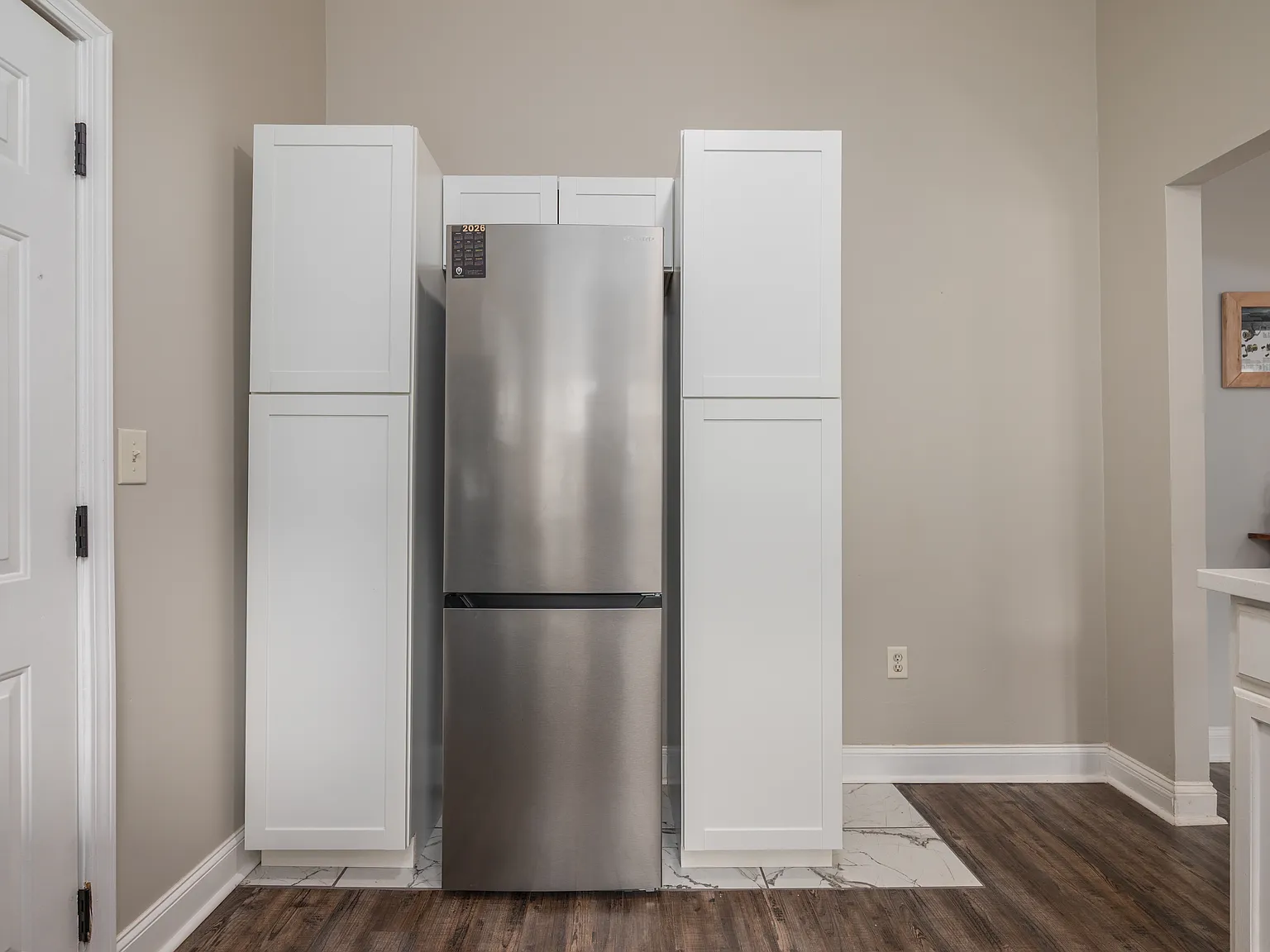 2 bed, 1025 sqft, $1,540 — Photo 4