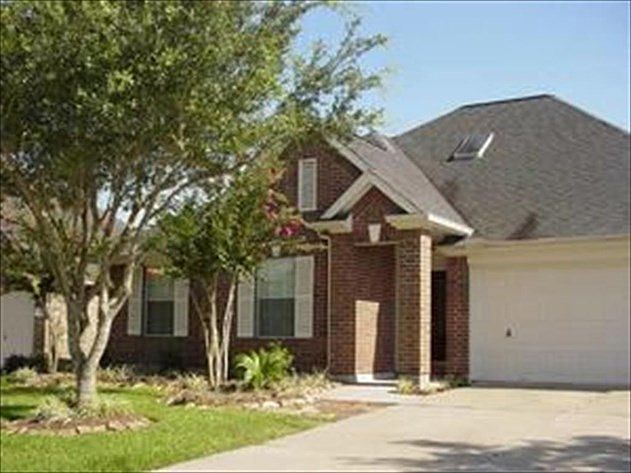 2nd image of 3738 Crescent Dr